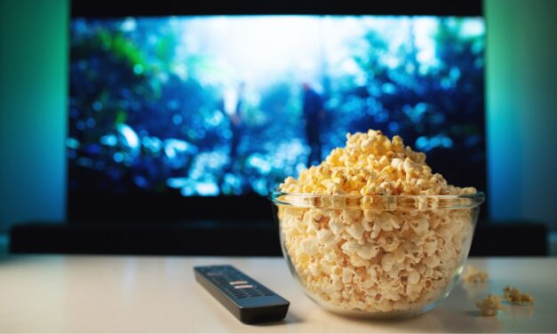 5+ Best APKs For Free Movies, Shows, & TV